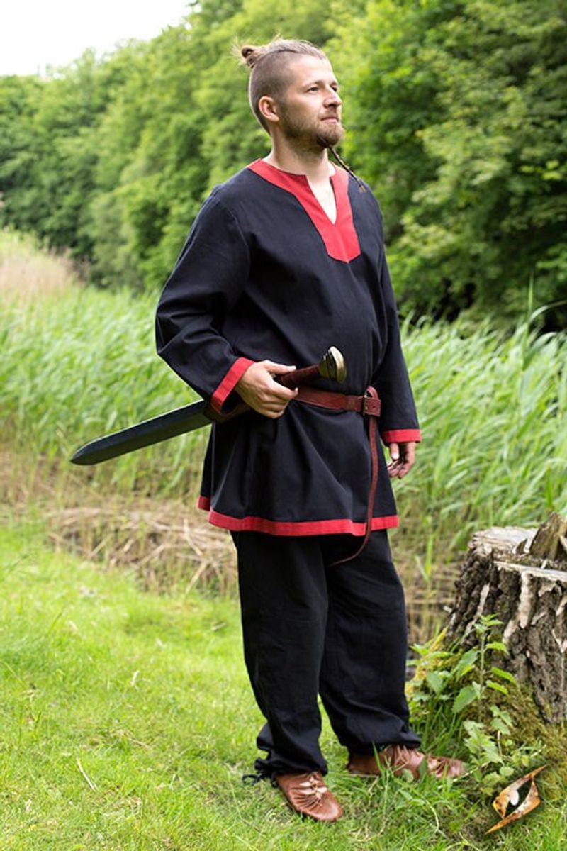 Tunic - Epic Black - Dark Red